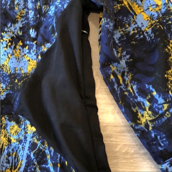 ROMEO & JULIET COUTURE | Women’s Dress - Picture 5 of 9